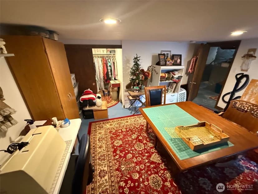 Property photo for 416 Cedar Street S, Omak photo 35