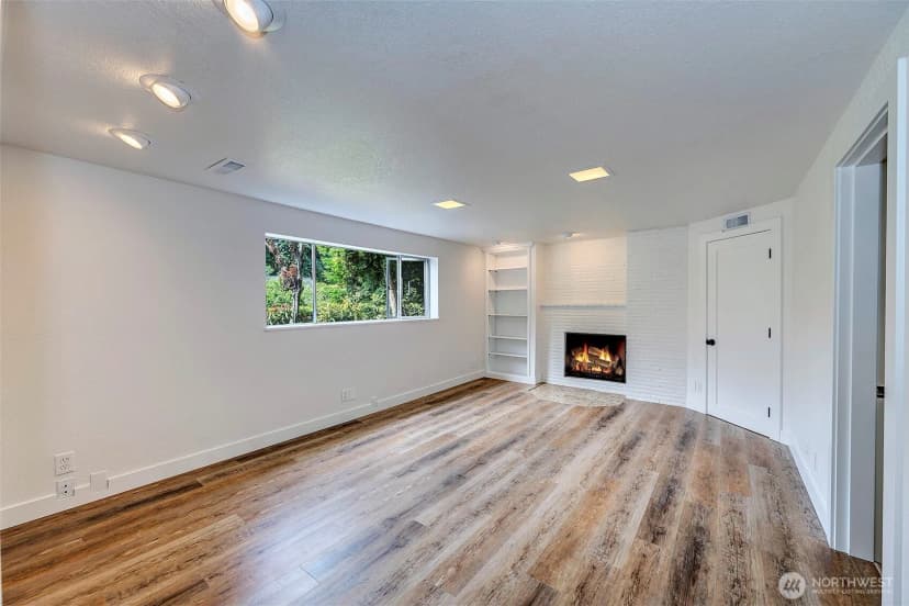 Property photo for 19807 80th Place W, Edmonds photo 28