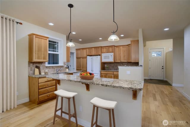 Property photo for 2605 Fir Crest Boulevard, Anacortes photo 3