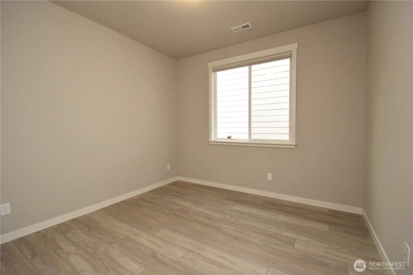 Property photo for 4650 Viridian Avenue Sw, Port Orchard photo 26