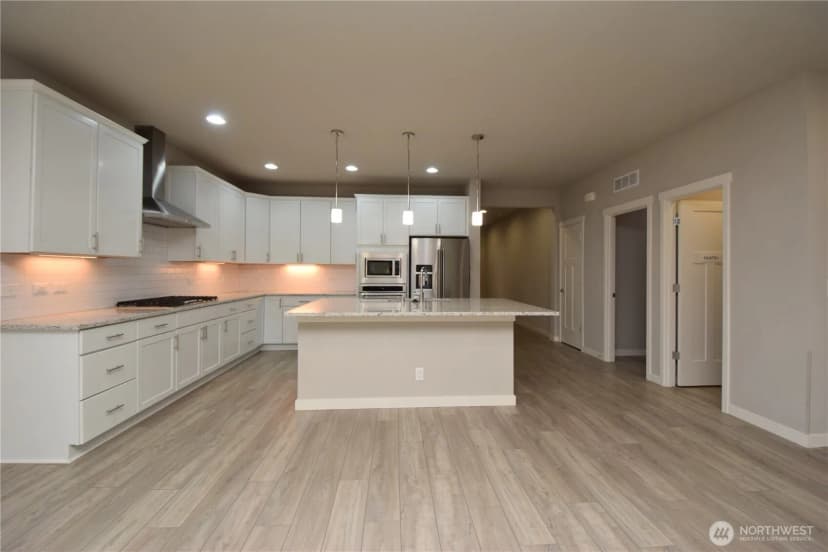 Property photo for 4650 Viridian Avenue Sw, Port Orchard photo 15