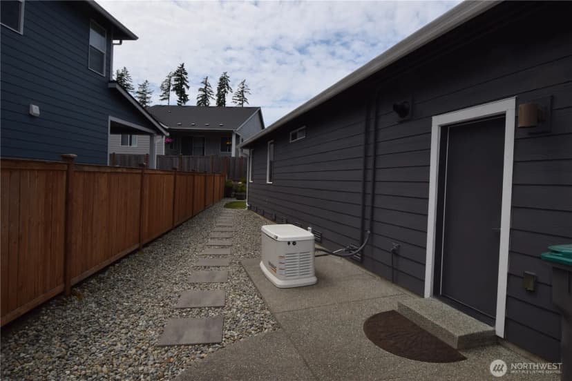 Property photo for 4650 Viridian Avenue Sw, Port Orchard photo 2