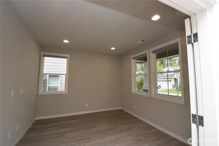 Property photo for 4650 Viridian Avenue Sw, Port Orchard photo 29