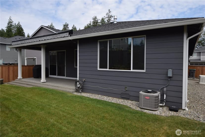 Property photo for 4650 Viridian Avenue Sw, Port Orchard photo 3