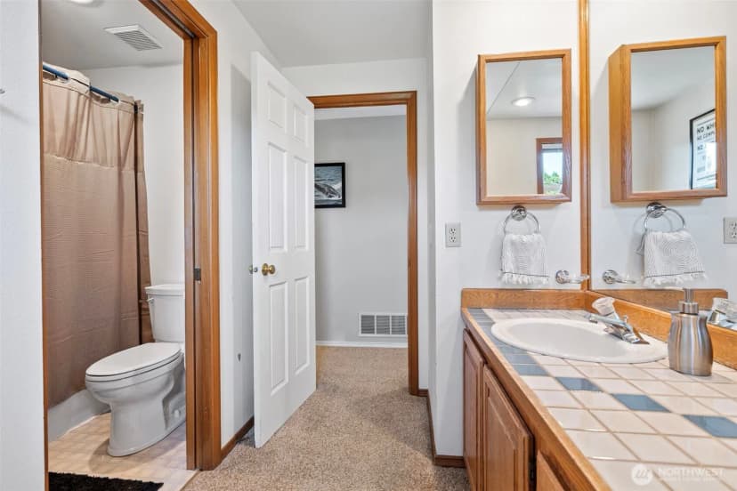 Property photo for 4810 Sw 330th Court, Federal Way photo 25
