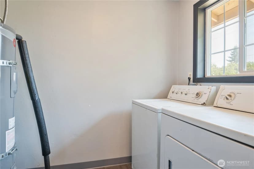 Property photo for 642 Sw 5th Avenue, Castle Rock photo 25