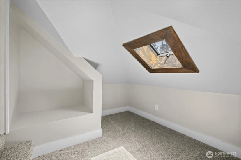 Property photo for 824 E Harrison, Tacoma photo 29