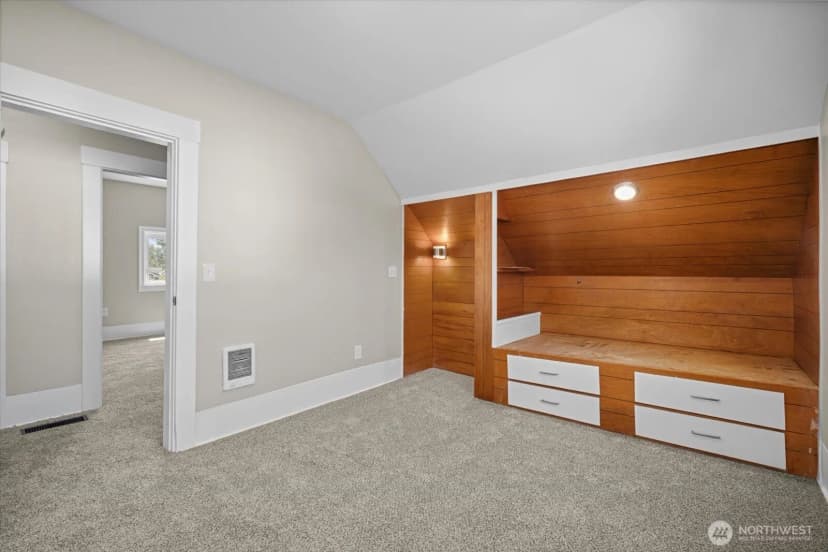 Property photo for 824 E Harrison, Tacoma photo 23