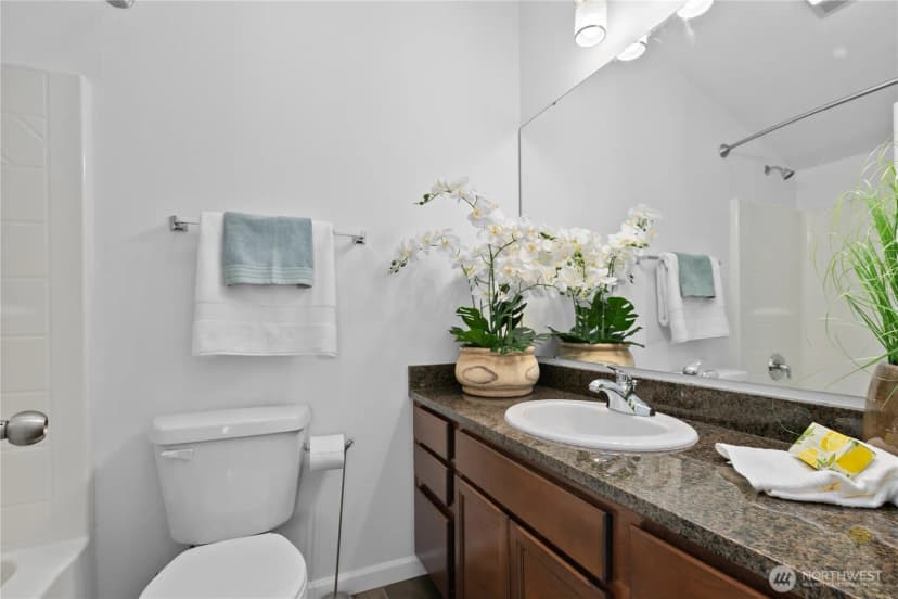 Property photo for 3806 Interlake Avenue N #b, Seattle photo 17