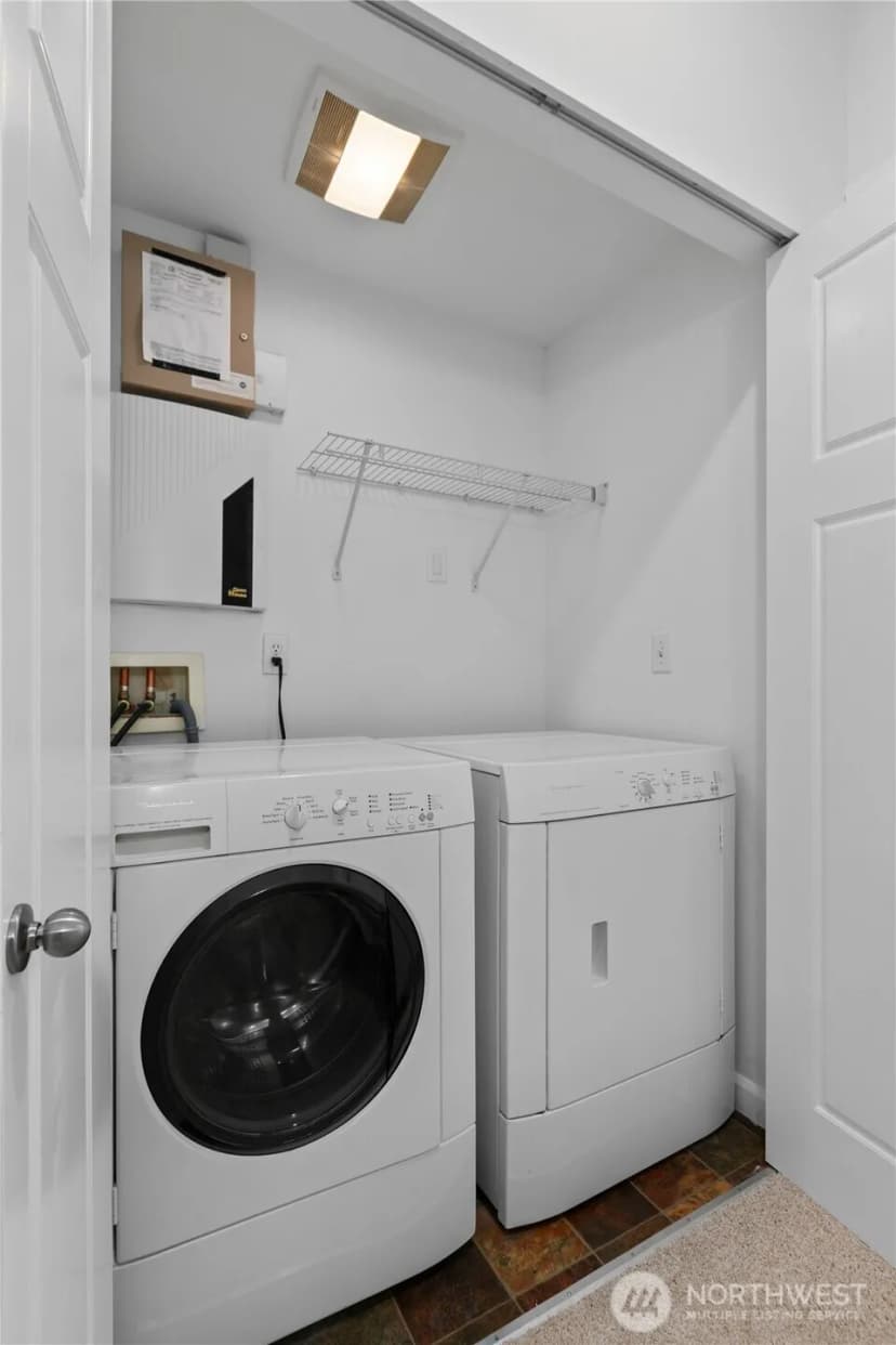Property photo for 3806 Interlake Avenue N #b, Seattle photo 13