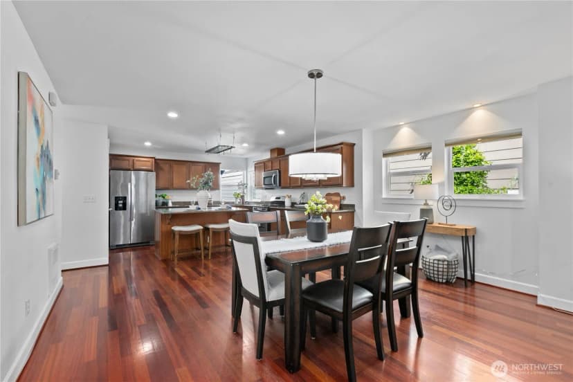 Property photo for 3806 Interlake Avenue N #b, Seattle photo 9