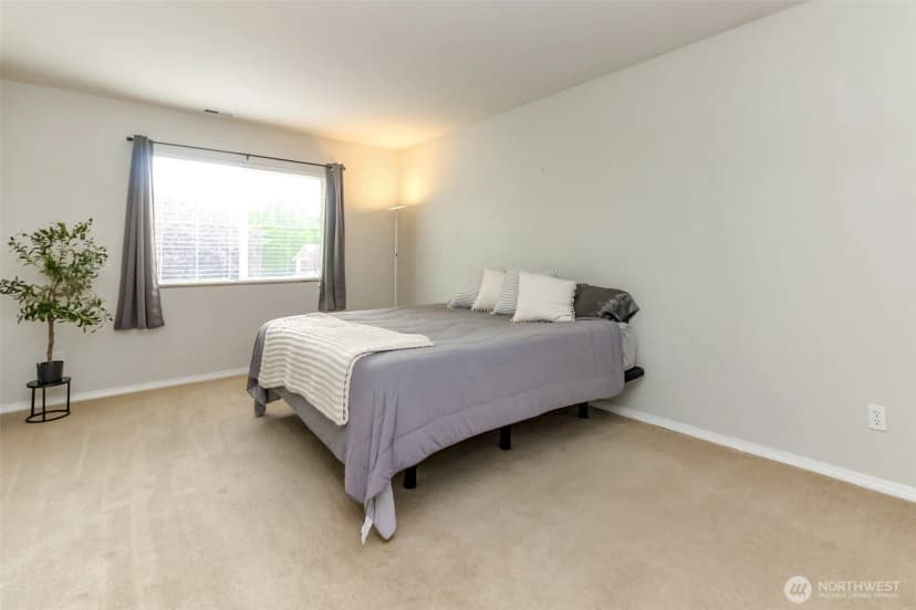 Property photo for 6409 Francis Avenue Se, Auburn photo 15