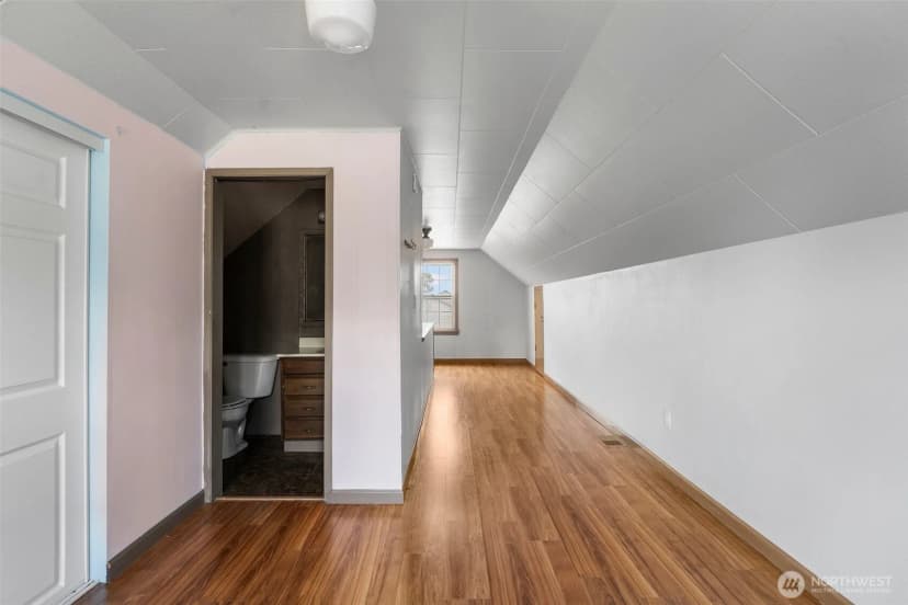 Property photo for 137 E Hemlock Avenue, Sunnyside photo 17