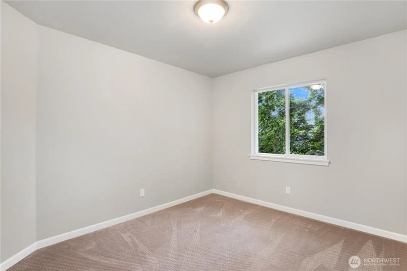 Property photo for 8438 Tacoma Avenue S, Tacoma photo 24
