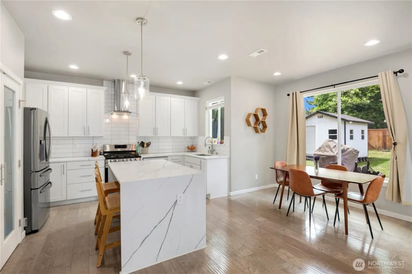 Property photo for 8438 Tacoma Avenue S, Tacoma photo 8