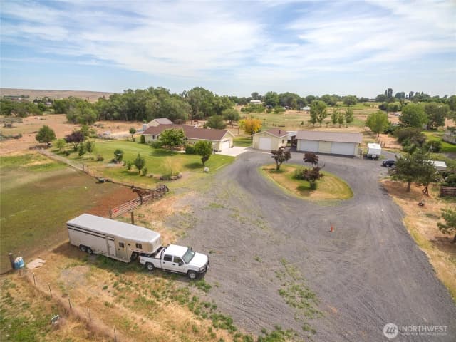 Property photo for 19627 Road A Ne, Soap Lake