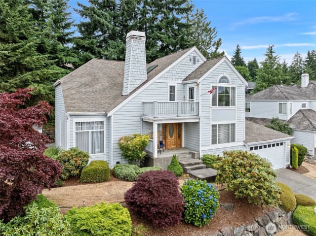Property photo for 3532 Ne Shore Cliff Street, Bremerton photo 2