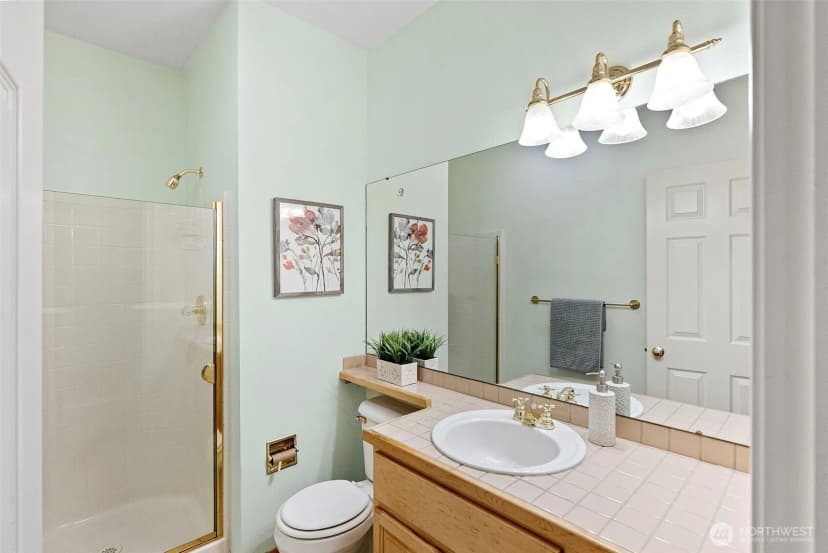 Property photo for 3532 Ne Shore Cliff Street, Bremerton photo 16
