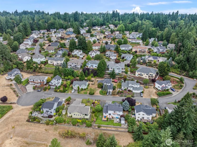 Property photo for 3532 Ne Shore Cliff Street, Bremerton photo 29