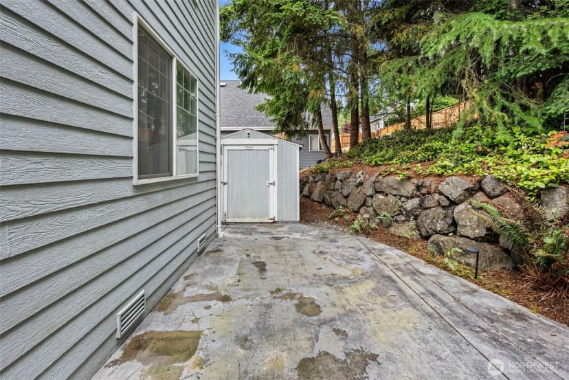 Property photo for 3532 Ne Shore Cliff Street, Bremerton photo 31