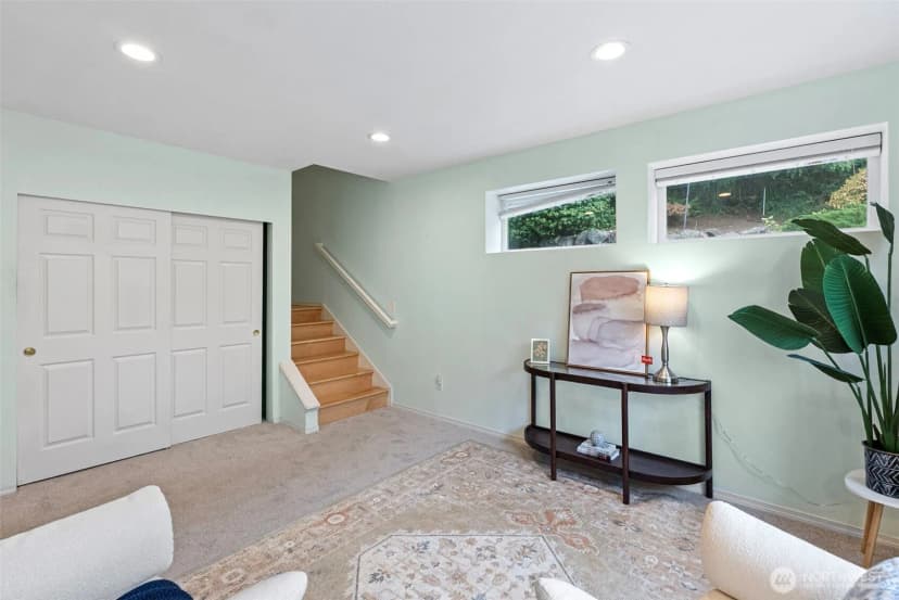 Property photo for 3532 Ne Shore Cliff Street, Bremerton photo 17