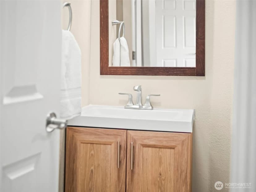 Property photo for 535 Blanchat Court, Enumclaw photo 36