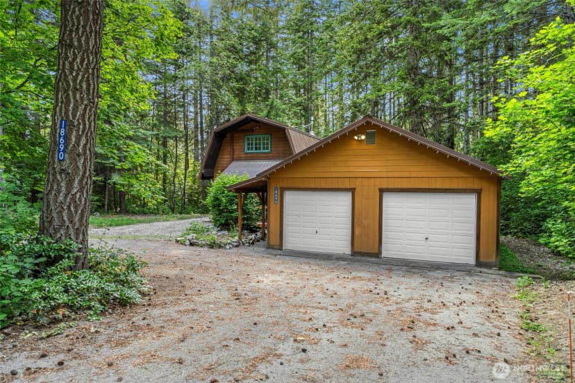 Property photo for 18690 Rieche Road, Lake Wenatchee photo 28