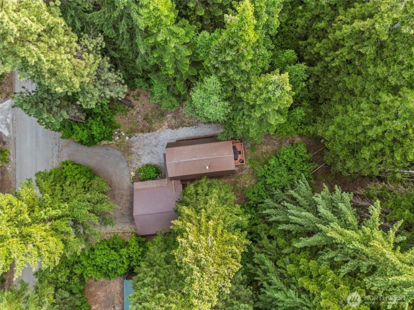 Property photo for 18690 Rieche Road, Lake Wenatchee photo 31