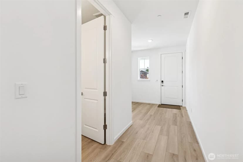 Property photo for 20424 E 97th Avenue E #6, Graham photo 5