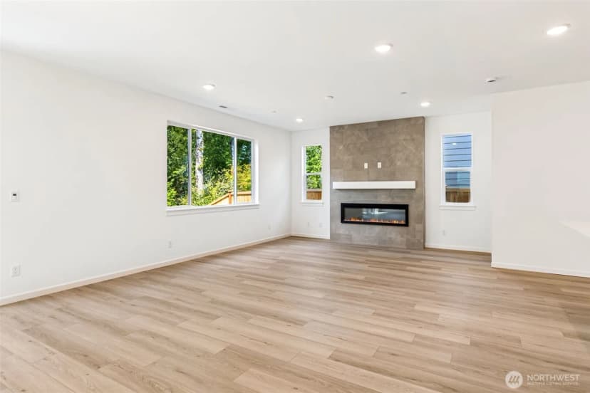Property photo for 20424 E 97th Avenue E #6, Graham photo 18
