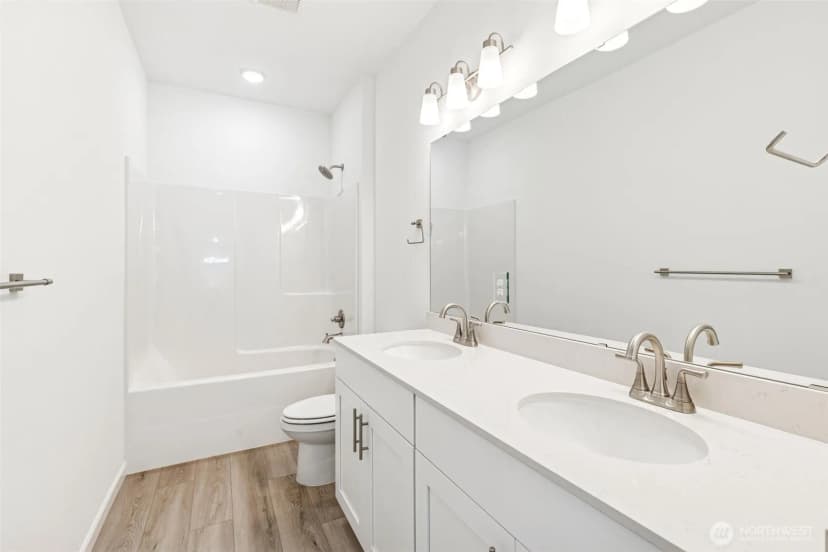 Property photo for 20424 E 97th Avenue E #6, Graham photo 27