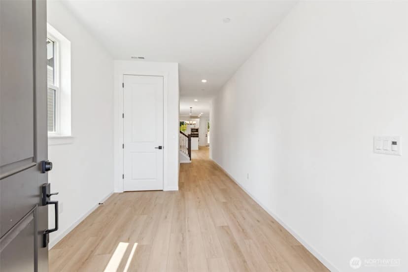 Property photo for 20432 97th Avenue E #8, Graham photo 4