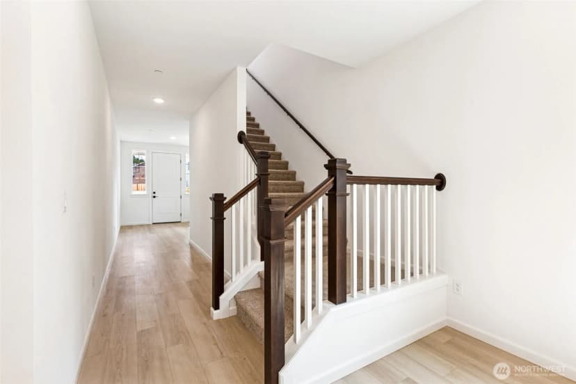Property photo for 20432 97th Avenue E #8, Graham photo 6