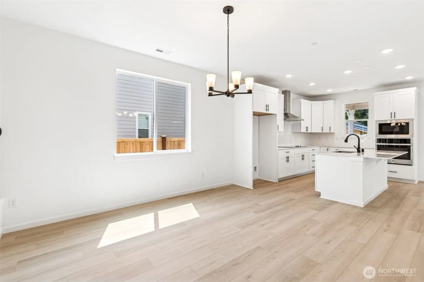 Property photo for 20432 97th Avenue E #8, Graham photo 10