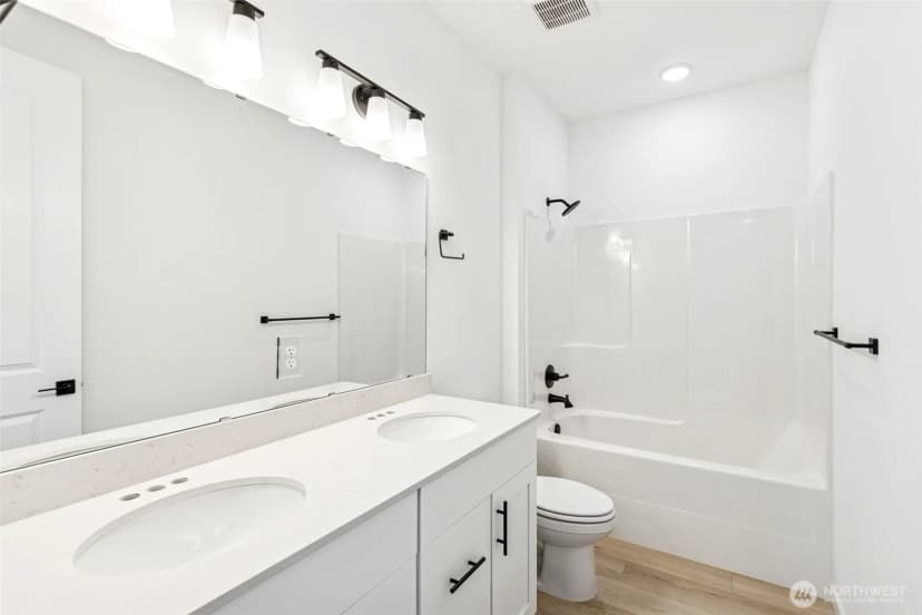 Property photo for 20432 97th Avenue E #8, Graham photo 28