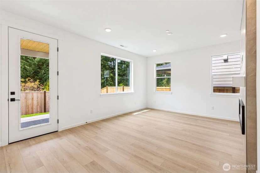 Property photo for 20432 97th Avenue E #8, Graham photo 21