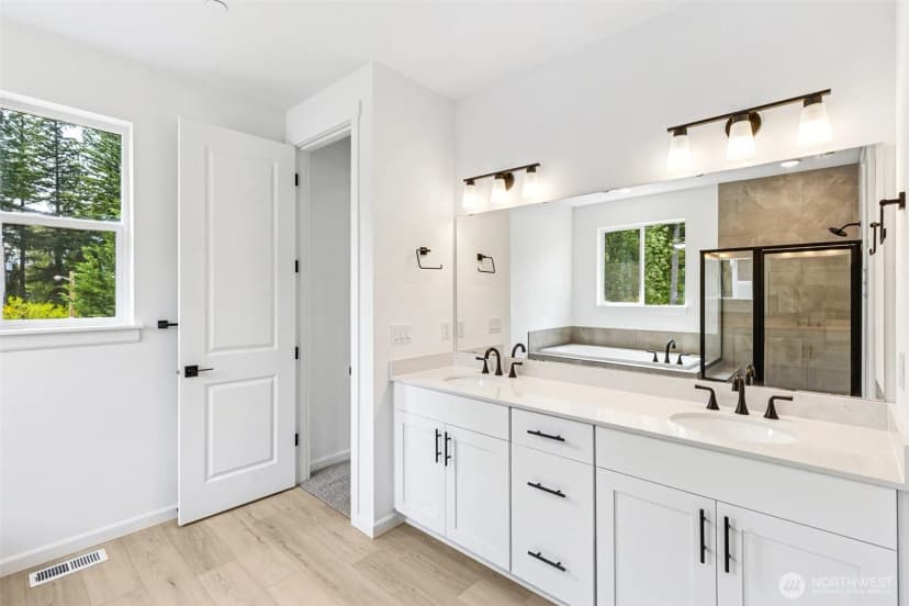 Property photo for 20432 97th Avenue E #8, Graham photo 37