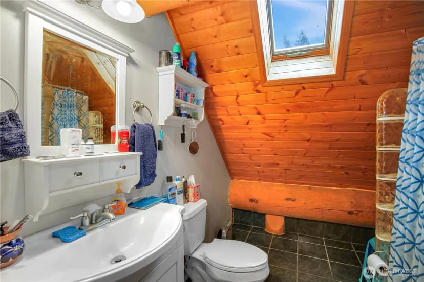 Property photo for 2548 Ne Rachels Lane, Poulsbo photo 36