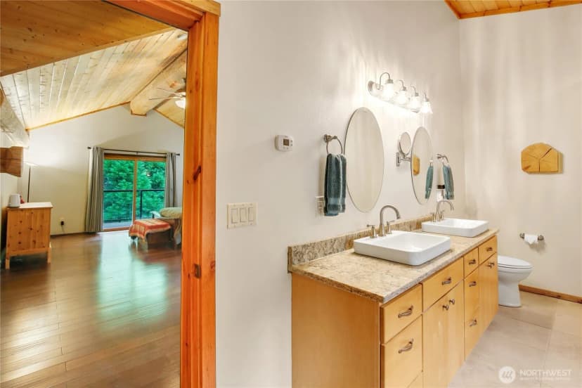 Property photo for 2548 Ne Rachels Lane, Poulsbo photo 18