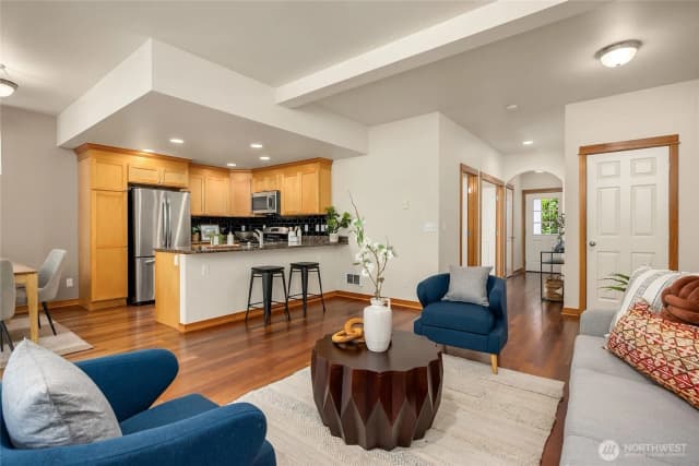 Property photo for 10290 Ne Ruddy Duck Lane, Bainbridge Island