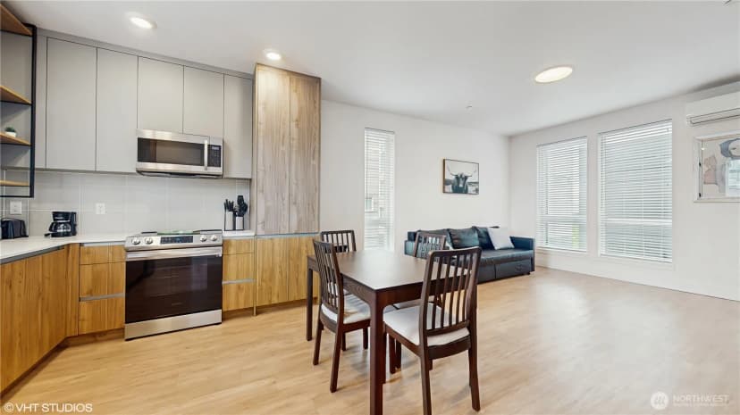 Property photo for 1300 E Remington Court #a, Seattle photo 9