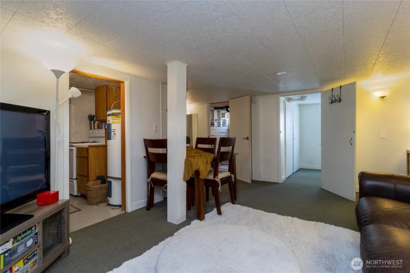 Property photo for 210 Se 4th Street, College Place photo 23