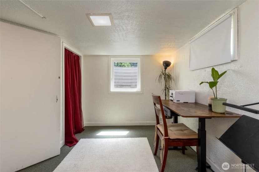 Property photo for 210 Se 4th Street, College Place photo 15