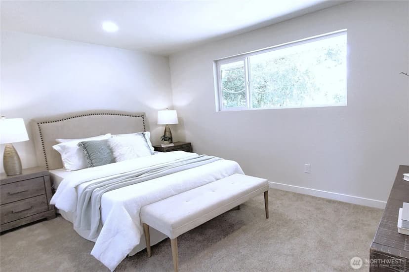 Property photo for 19212 Wallingford Avenue N, Shoreline photo 26