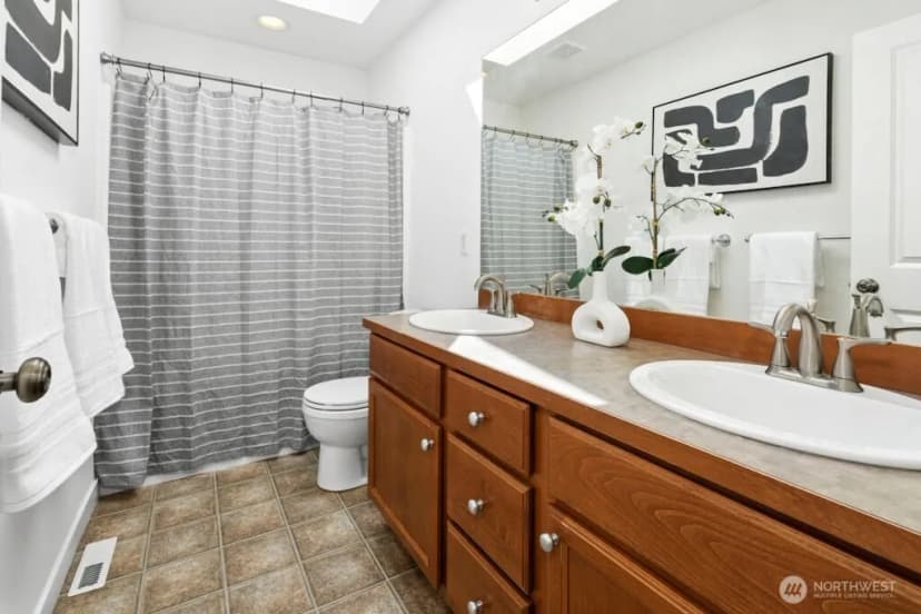 Property photo for 3821 164th Place Se, Bothell photo 32