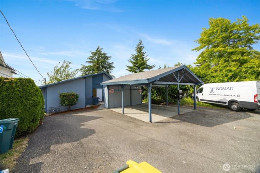 Property photo for 606 N State Street, Bellingham photo 38