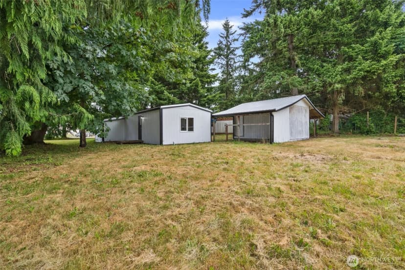 Property photo for 8725 Whitewood Loop Se, Yelm photo 14