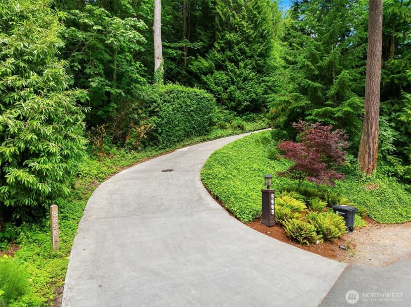 Property photo for 5665 E Mercer Way, Mercer Island photo 33