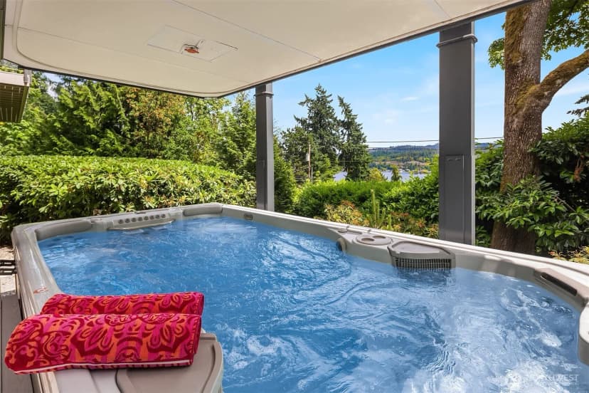 Property photo for 5665 E Mercer Way, Mercer Island photo 29