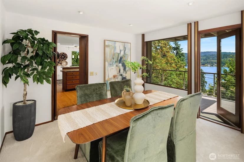Property photo for 5665 E Mercer Way, Mercer Island